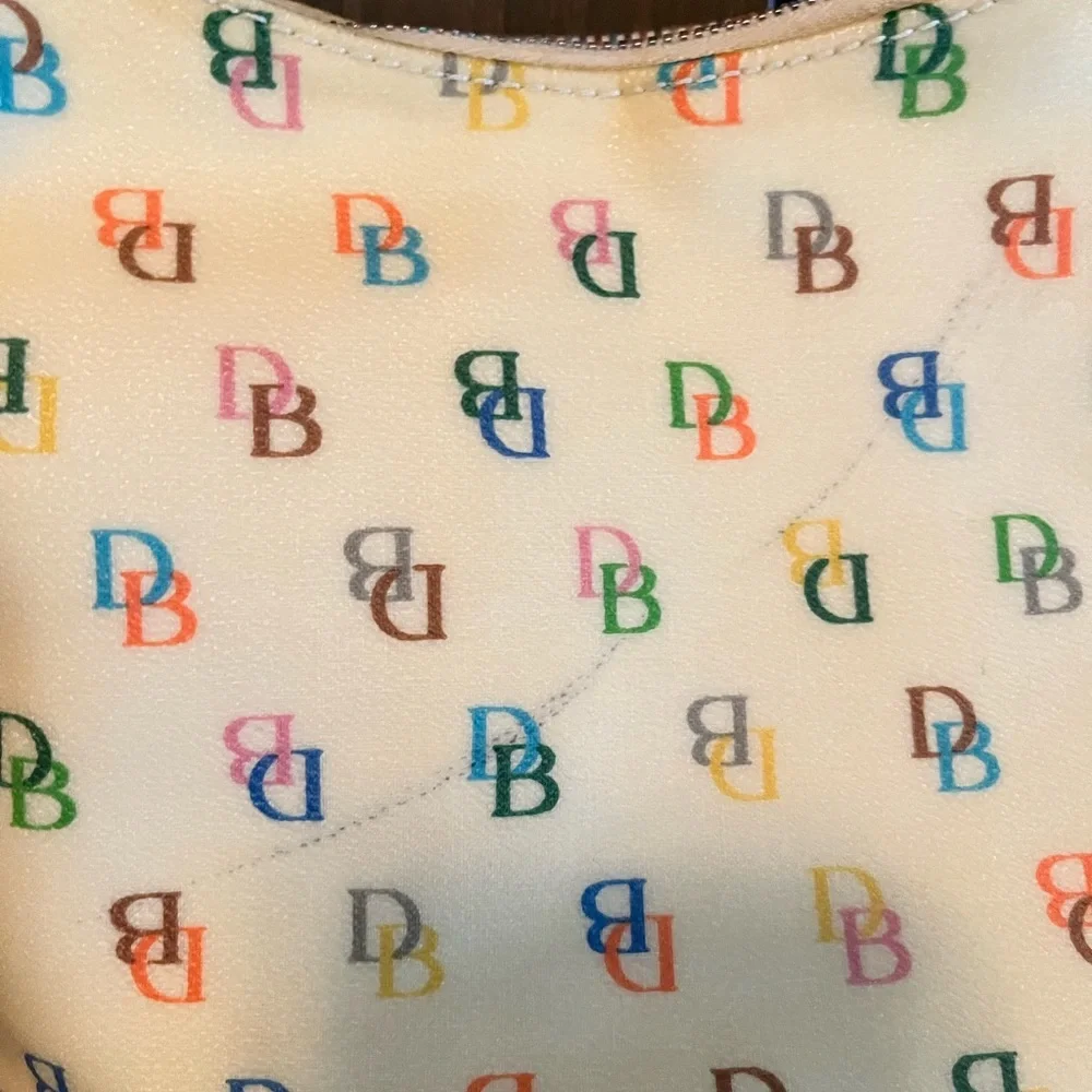 SOLD 🛑🛑 Y2K Dooney & Burke Ranibow Bucket Bag .. excellent used Condition - Picture 5 of 12